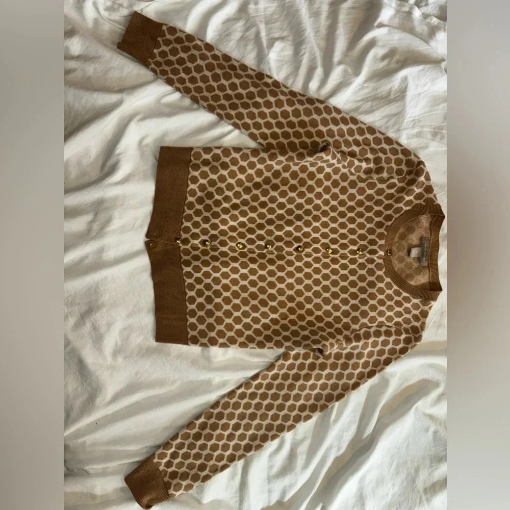 Gently used woman’s banana republic size medium